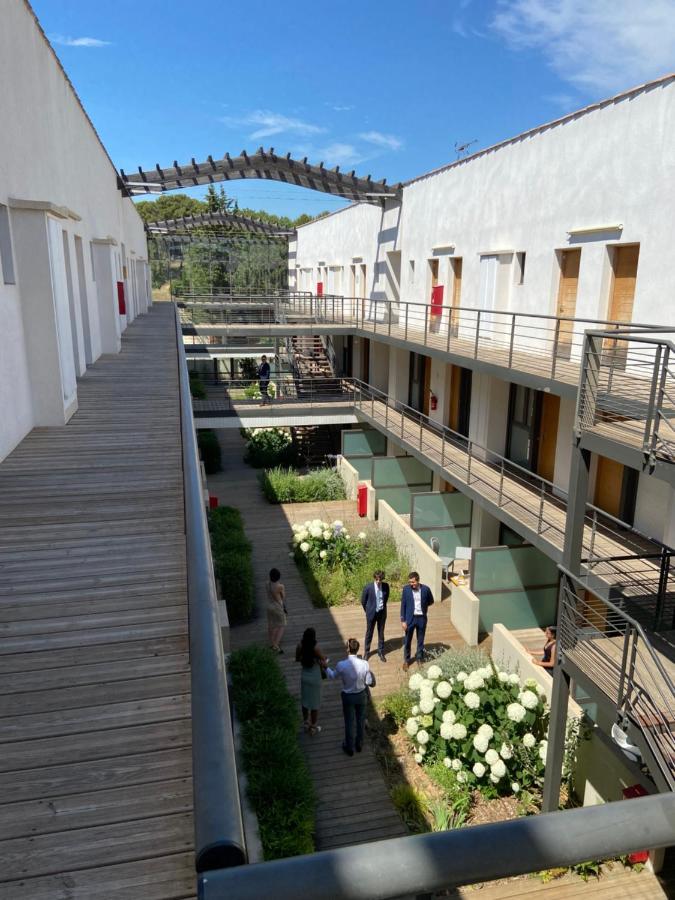 Les Terrasses D'Aix - Studio Avec Grande Terrasse Privee Aparthotel Eguilles Bagian luar foto
