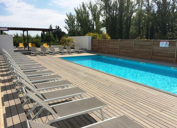 Les Terrasses D'Aix - Studio Avec Grande Terrasse Privee Eguilles Bagian luar foto